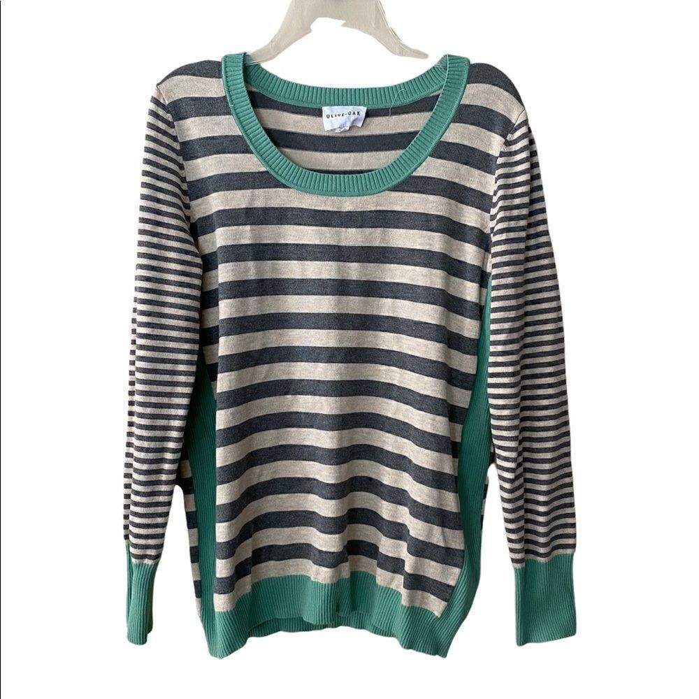 Olive + Oak Woman’s Sweater